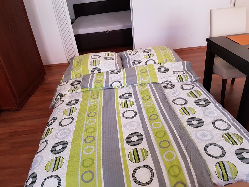 Apartman Kaszas Central Мошонмадьяровар Экстерьер фото